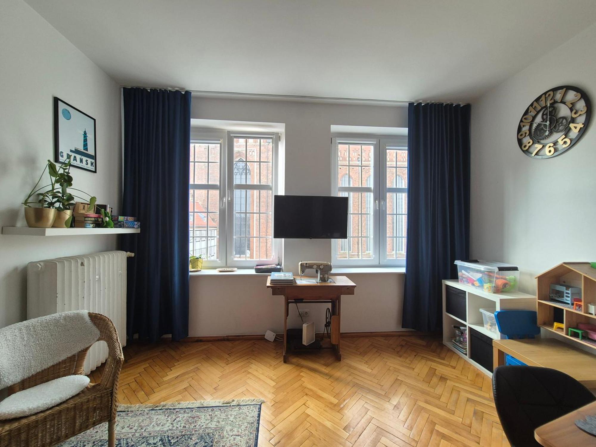 Apartment In Old Town - View Of Mariacki Church, Gdansk